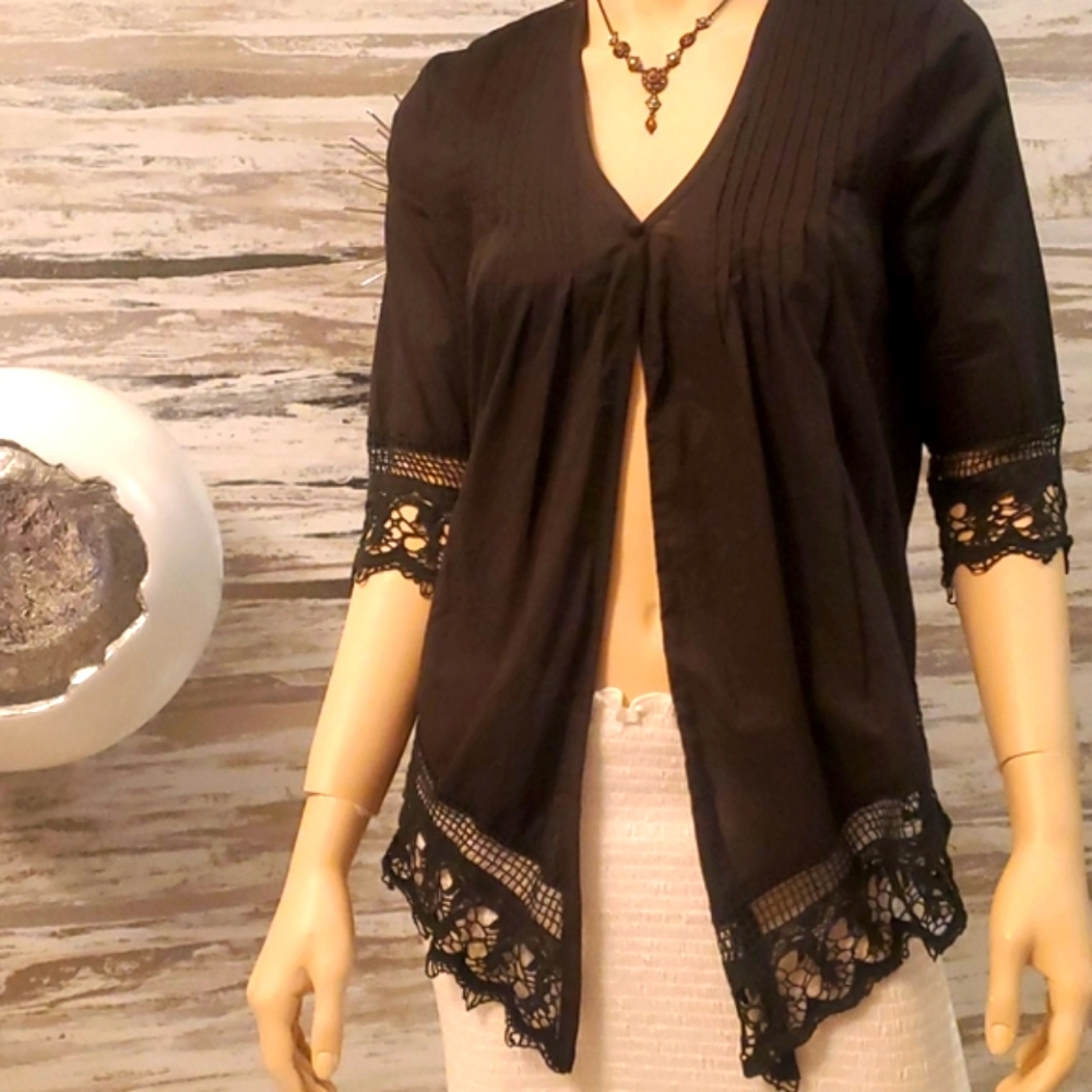 NWT Sugar & Spice Top